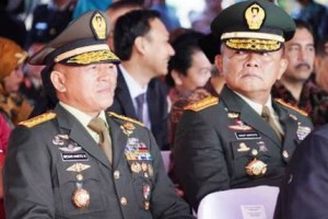 Panglima Kostrad Hadiri Sertijab Kapolri
